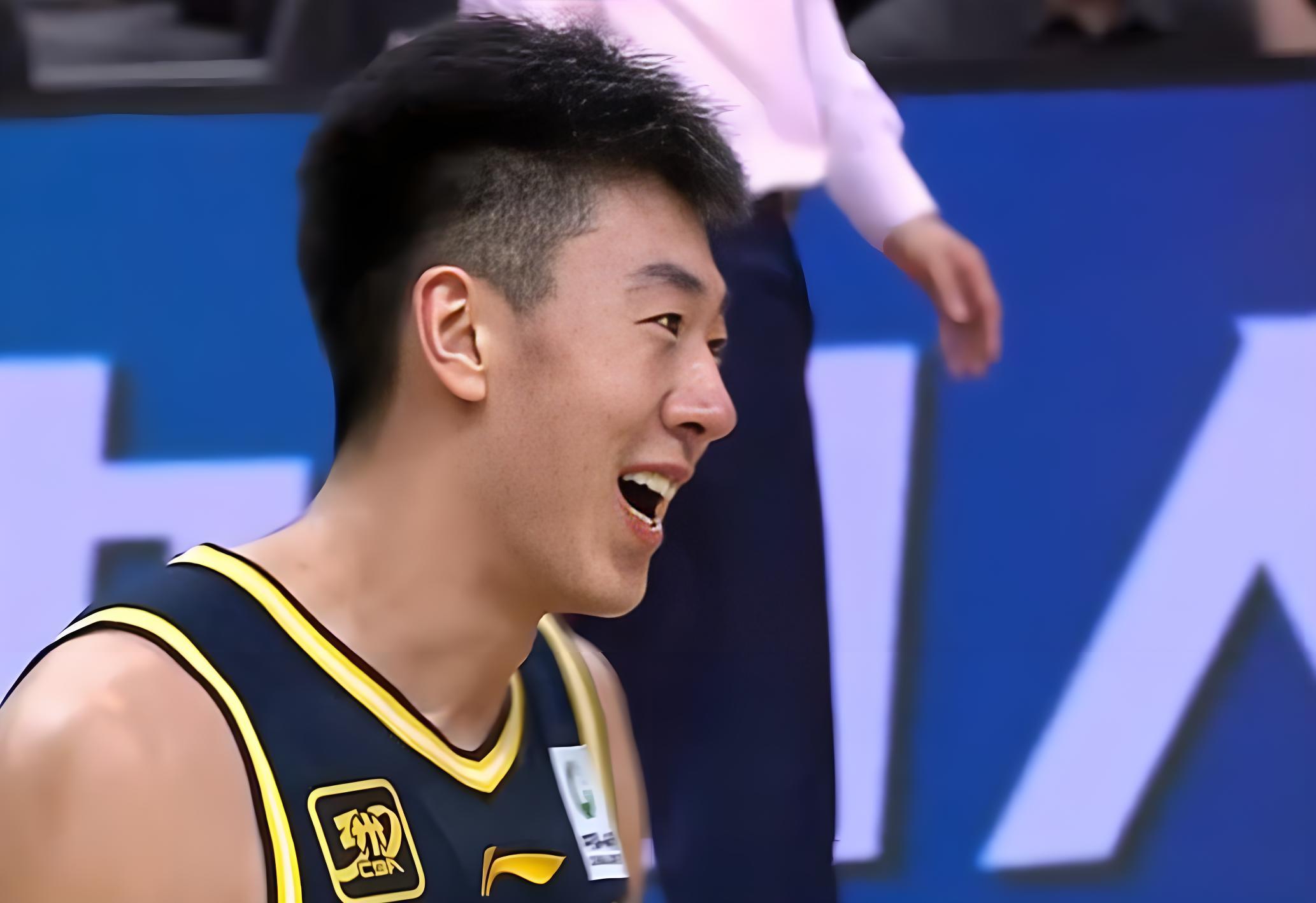 广东战平澳洲球队！徐杰轰21分，张昊任骏飞惊喜，焦泊乔防守获赞