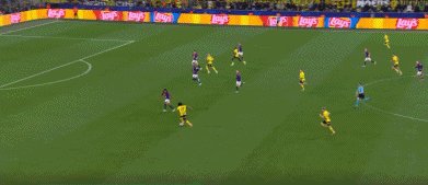 开云体育高赔率-【欧冠】吉拉西戴帽多特奏凯，狼狈巴萨总分5比3晋级