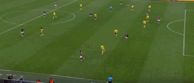 开云体育高赔率-【欧冠】吉拉西戴帽多特奏凯，狼狈巴萨总分5比3晋级