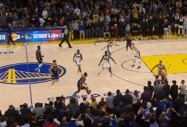 开云体育五大联赛-绝杀一攻运球失误！落选全明星首发之日库里太郁闷