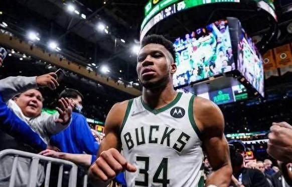 开云体育五大联赛-【观察】出走疑云笼罩字母哥 雄鹿老化拿什么留他？