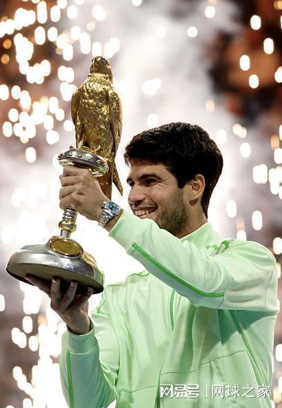 开云体育高赔率-阿尔卡拉斯多哈夺冠后坦言：成功不仅仅是捧起奖杯