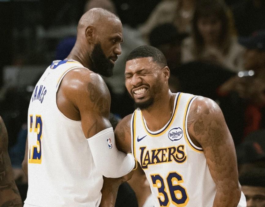 开云体育五大联赛-詹姆斯：我们的团队防守有了很大进步；斯马特是赢家型球员